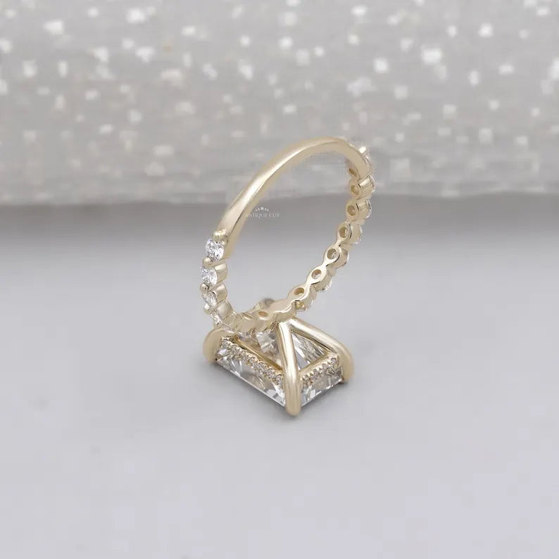 Radiant Cut Engagement Ring | Diamond Hidden Halo Pave Band in Yellow Gold
