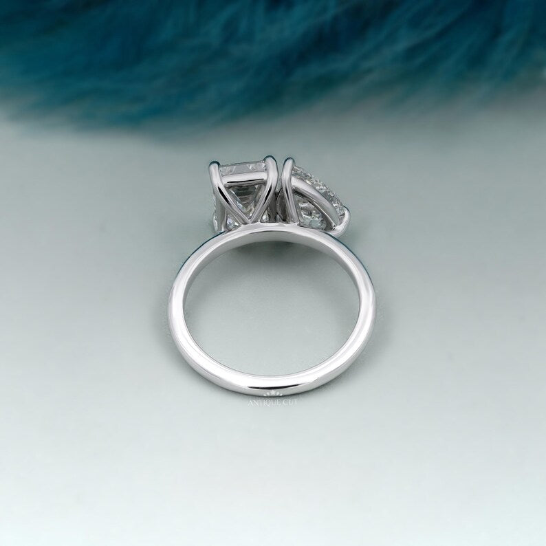 White gold Toi et Moi engagement ring two stone diamond ring