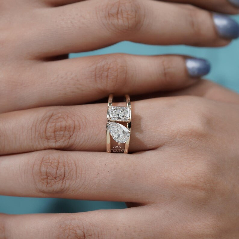 Dual diamond engagement ring with yellow gold band