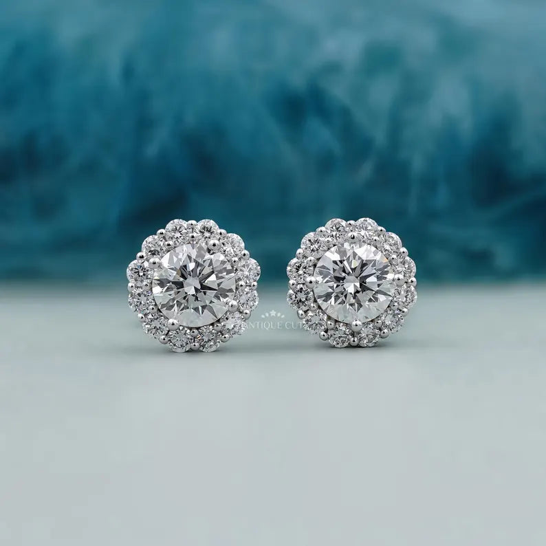 Round diamond halo stud earrings white gold