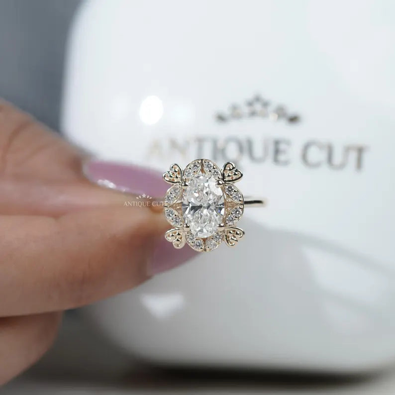 Classic vintage halo diamond ring