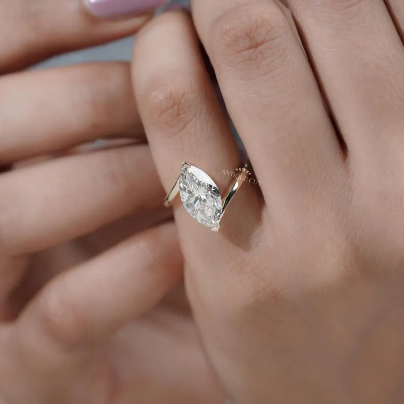 Bypass setting ring with graceful curved design