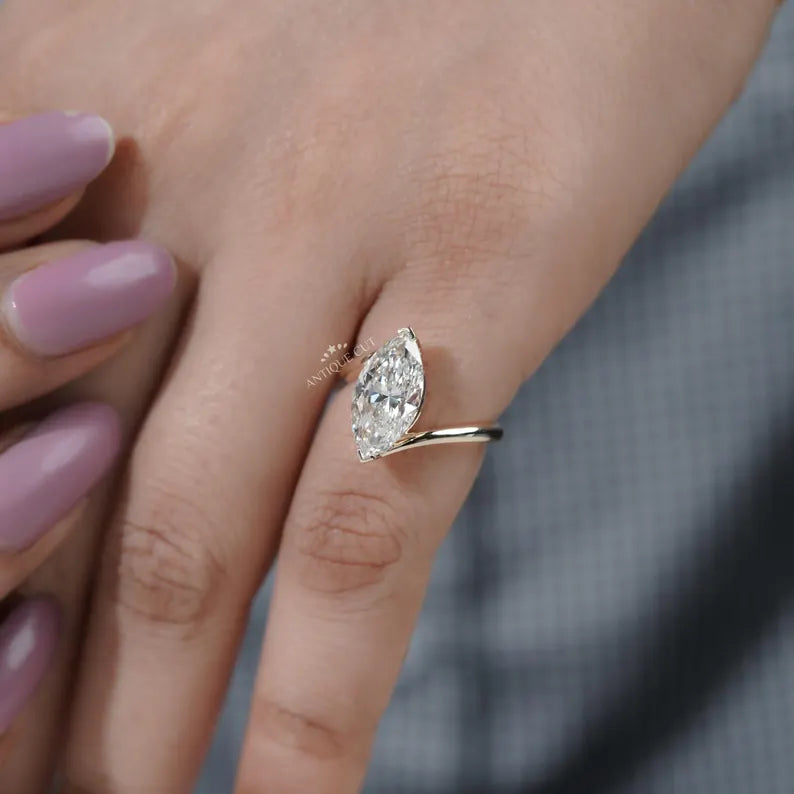 Unique bypass setting diamond ring