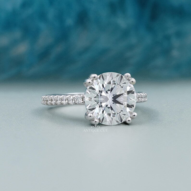 white gold round diamond engagement ring