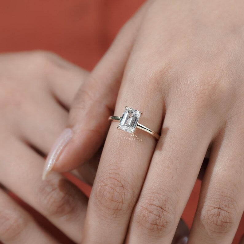 Hidden halo detail under emerald diamond