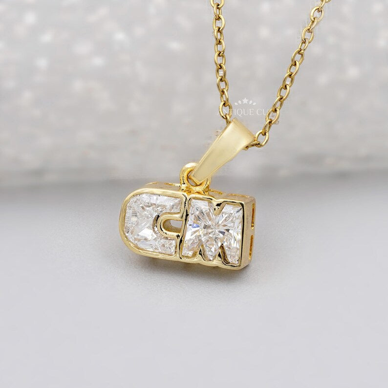 Luxury CM diamond necklace in yellow gold