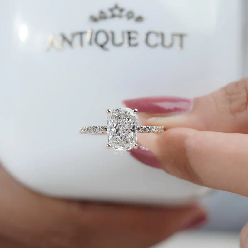IGI certified cushion cut diamond ring