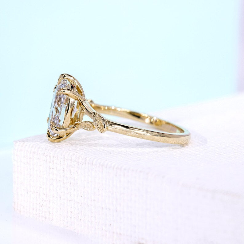 Oval Lab Grown Diamond Engagement Ring with Six Prong Leaf Vine Setting | Yellow Gold Bridal Ring