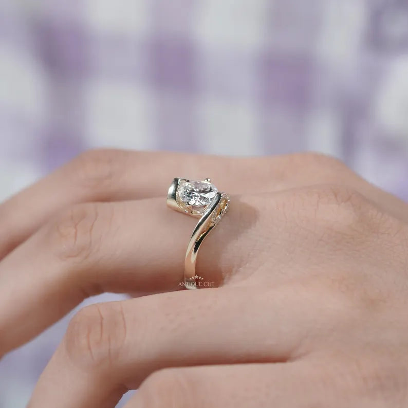 Unique round diamond engagement ring with open split band
