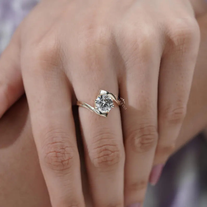 Women’s yellow gold lab grown diamond proposal ring