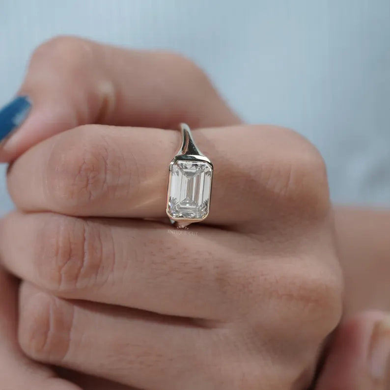Emerald Cut Lab Grown Diamond Signet Ring With East-West Bezel Setting in Yellow Gold