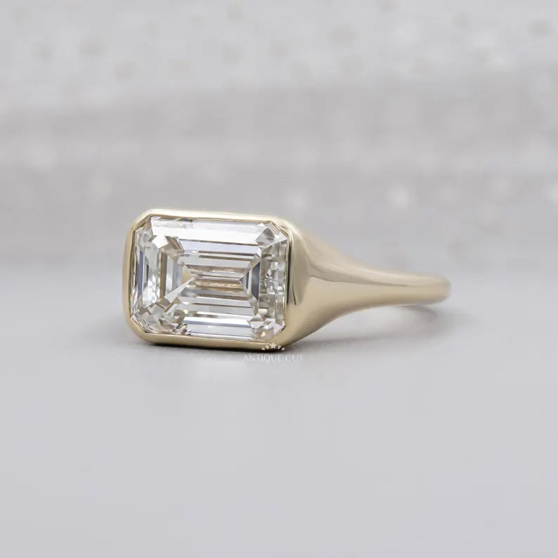 Emerald Cut Lab Grown Diamond Signet Ring With East-West Bezel Setting in Yellow Gold