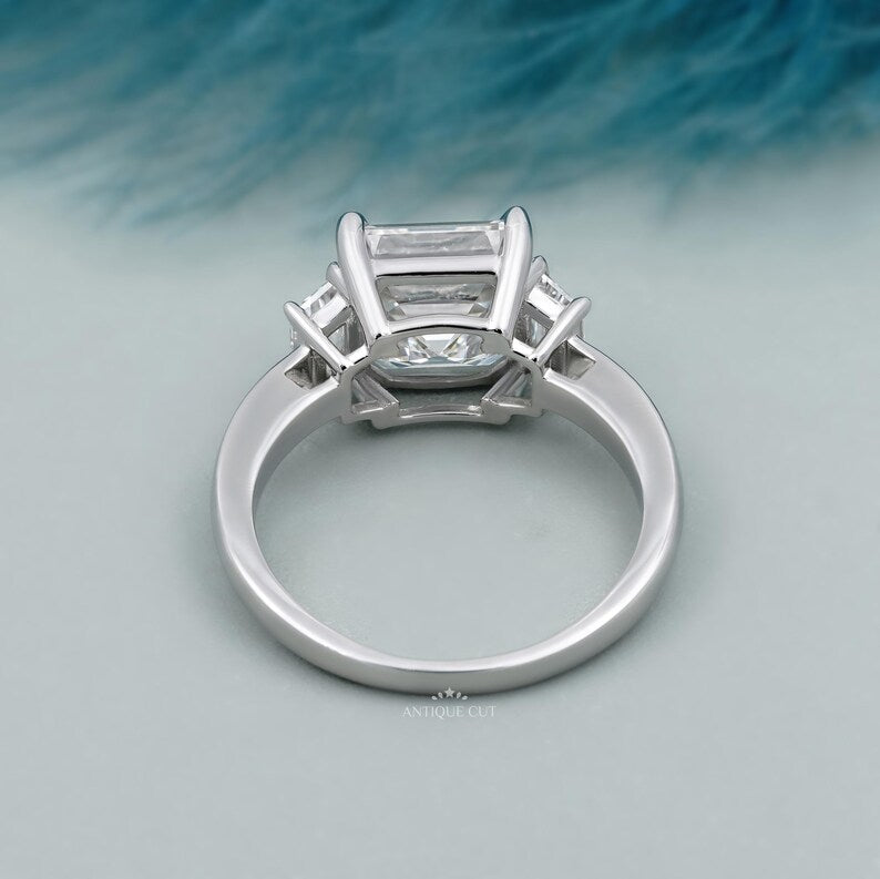 Elegant Square Emerald Cut Lab Grown Diamond Engagement Ring for Women