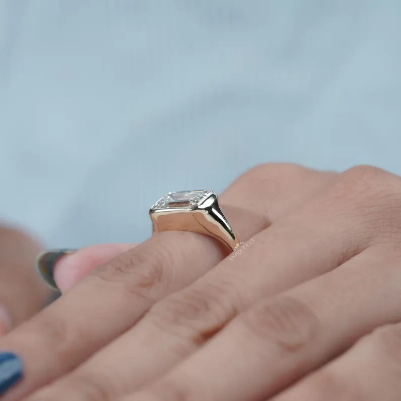 Emerald Cut Lab Grown Diamond Signet Ring With East-West Bezel Setting in Yellow Gold