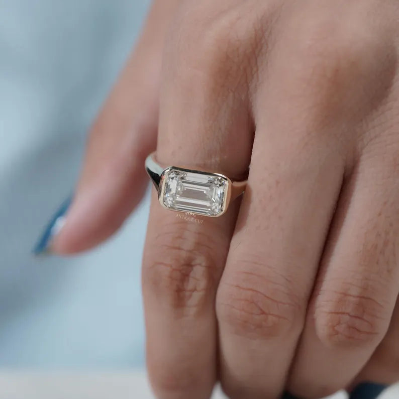 Emerald Cut Lab Grown Diamond Signet Ring With East-West Bezel Setting in Yellow Gold