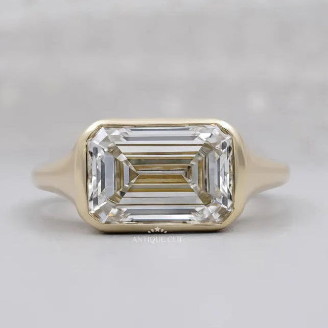 Emerald Cut Lab Grown Diamond Signet Ring With East-West Bezel Setting in Yellow Gold
