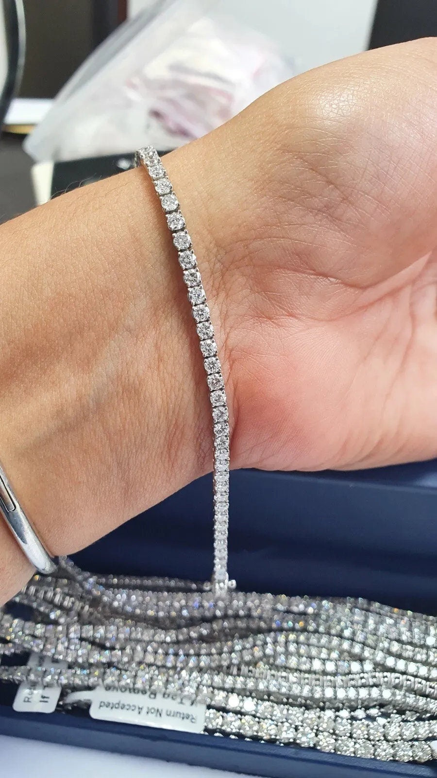 EF/VS Lab-Created 4.00 Ct Round Diamond Tennis Bracelet in White Gold – Unbeatable Sale!