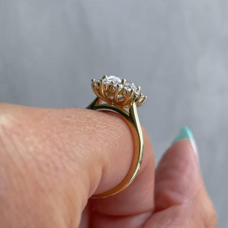 Oval 3.00tcw Lab Grown Diamond Halo Style Engagement ring, D-E-F Color, VVS-VS Clarity - IGI Certificate