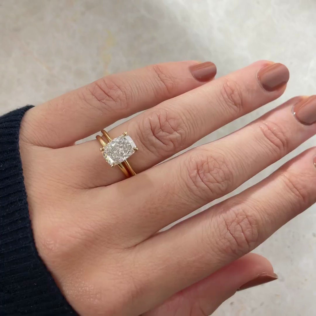 Cushion 2.50ct Lab Grown Diamond Hidden Halo Engagement Ring, D-E-F Color, VVS-VS Clarity