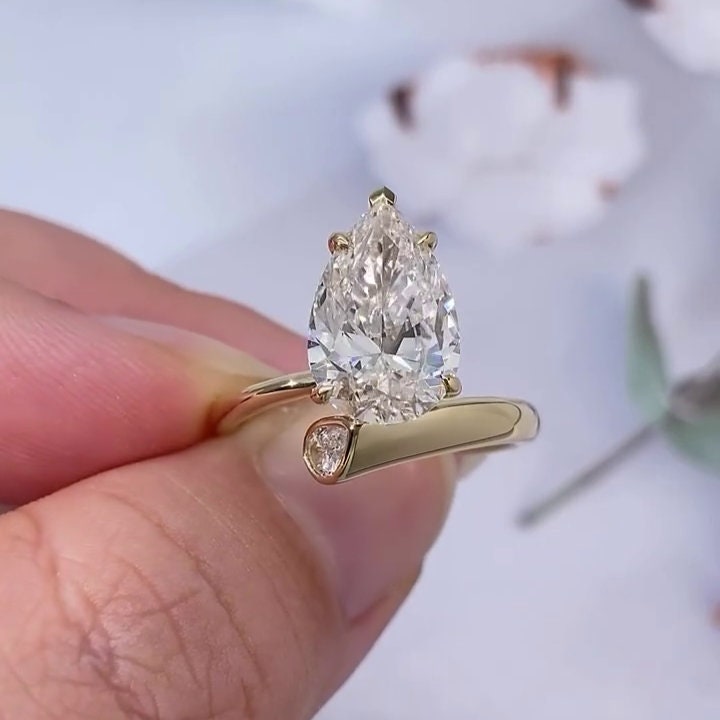 Pear 5.5tcw Lab Grown Diamond Bypass Setting Engagement Ring, EF Color, VS Clarity