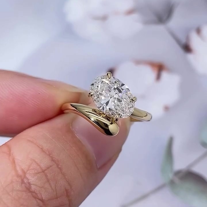 Veronika - Oval 3.61ct Lab Grown Diamond Bypass Engagement Ring | 14k Yellow Gold