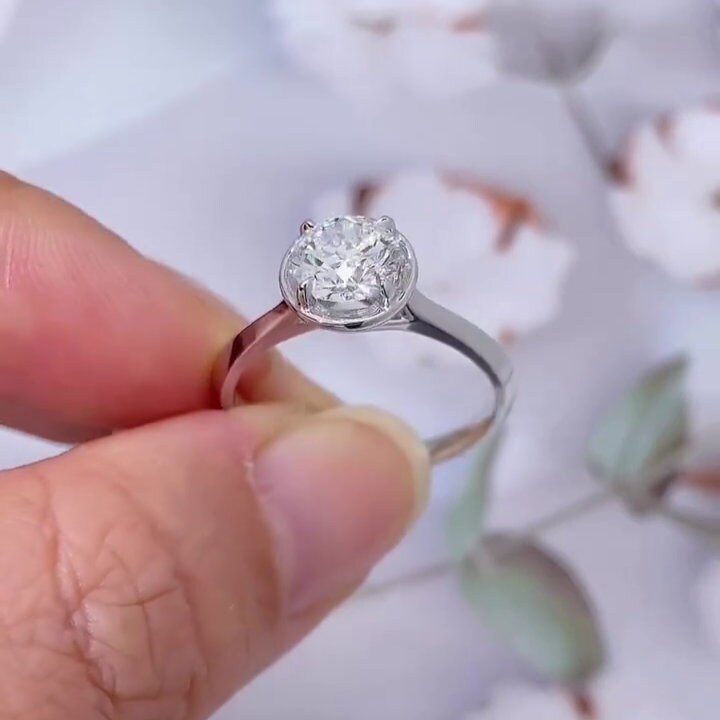 2.00ct Round Lab Grown Diamond Bezel Knife Edge Engagement Ring | IGI Certified | 10k–18k Gold
