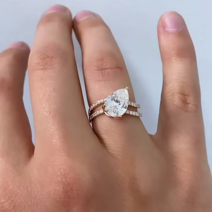 Pear 4.00ct Lab Diamond Double Wave Band Ring | IGI Certified D-E-F Color, VVS–VS Clarity