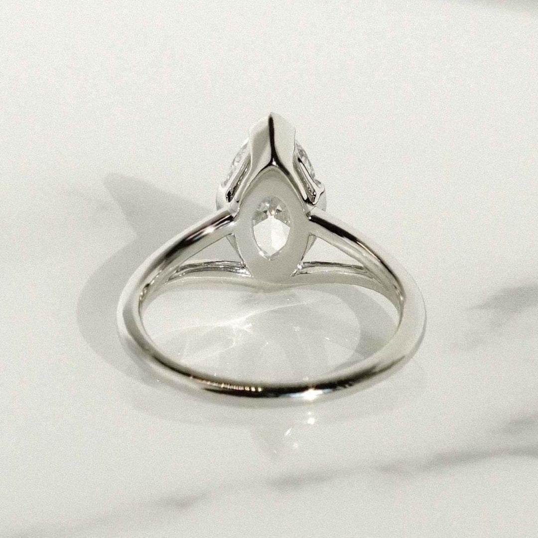 1.50ct Marquise Lab Grown Diamond Half Bezel Split Shank Engagement Ring | IGI Certified | VVS–VS Clarity