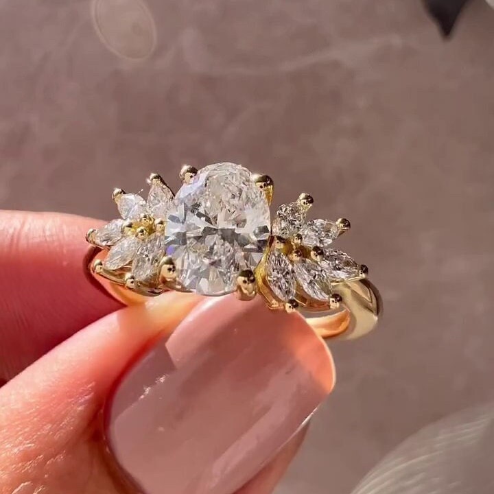 Oval 1.50tcw Lab Grown Diamond Marquise Side Stones Engagement Ring, D-E-F Color, VVS-VS Clarity