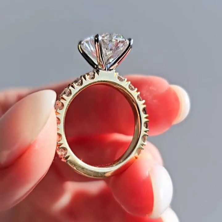 Oval 4.50tcw Lab Grown Diamond Two Tone Scalloped Pave setting Engagement Ring, D-E-F Color, VVS-VS Clarity