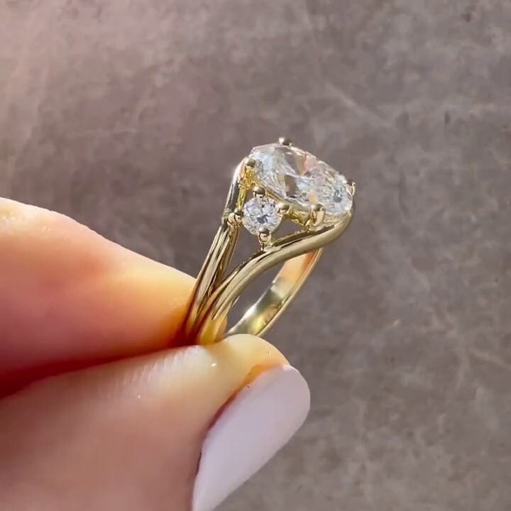 Oval 1.90tcw Lab Grown Diamond Three Stone Split Style Engagement Ring, D-E-F Color, VVS-VS Clarity