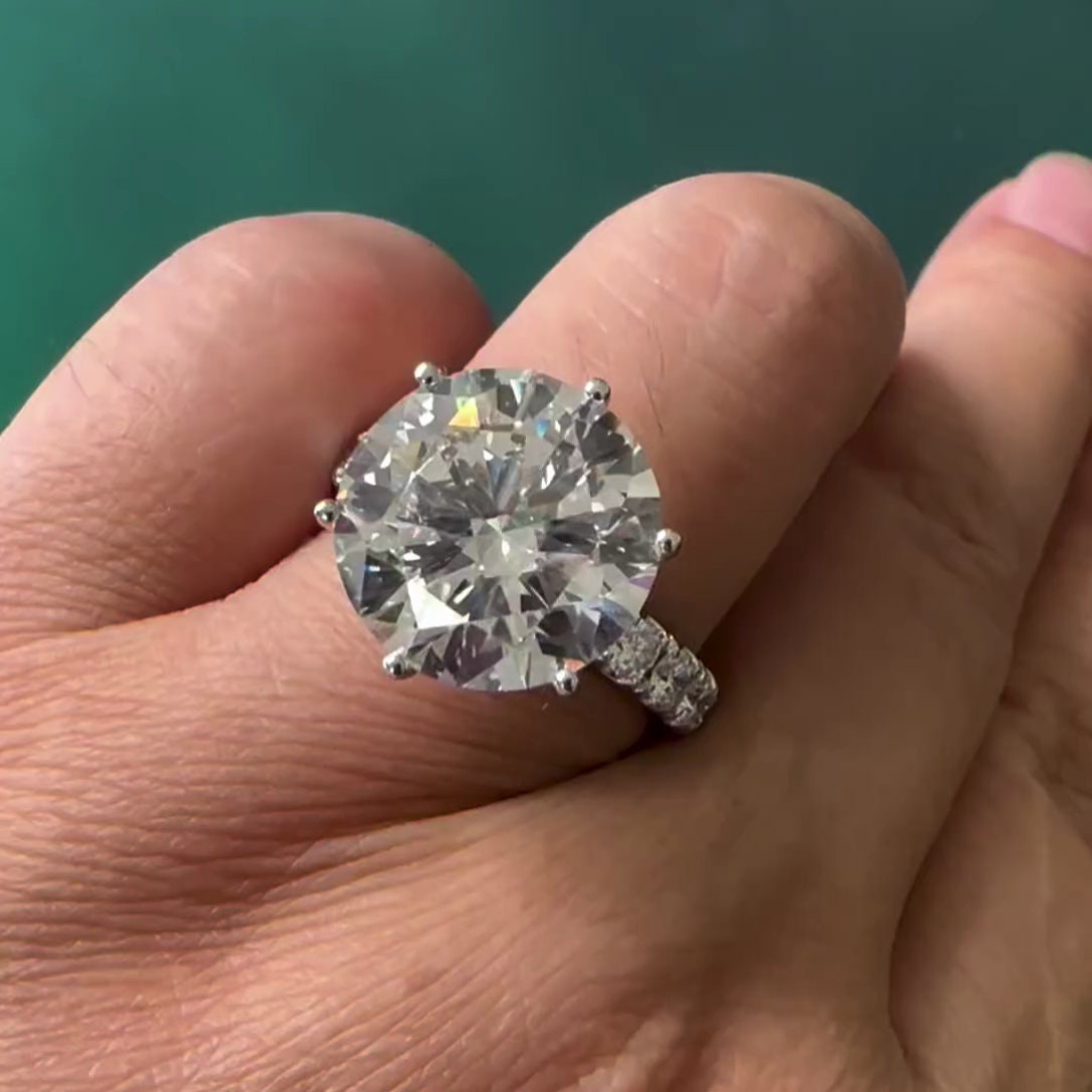 Round 10.50tcw Lab Diamond Scalloped Pavé Ring | IGI Certified | D-E-F | VVS–VS