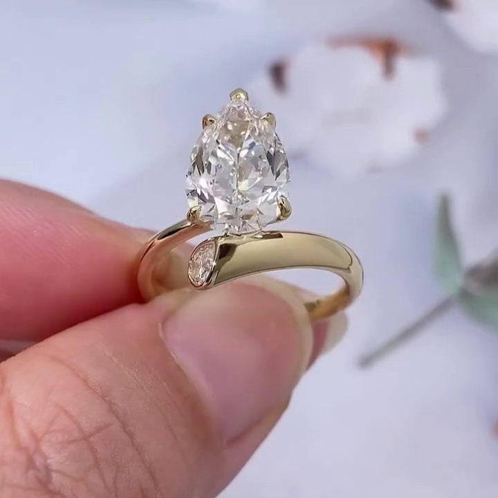 Pear 5.5tcw Lab Grown Diamond Bypass Setting Engagement Ring, EF Color, VS Clarity