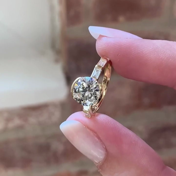 Round 3.00tcw Lab Grown Diamond Bezel Set Sparkling Bar Set Baguette Engagement Ring,  D-E-F Color, VVS-VS Clarity