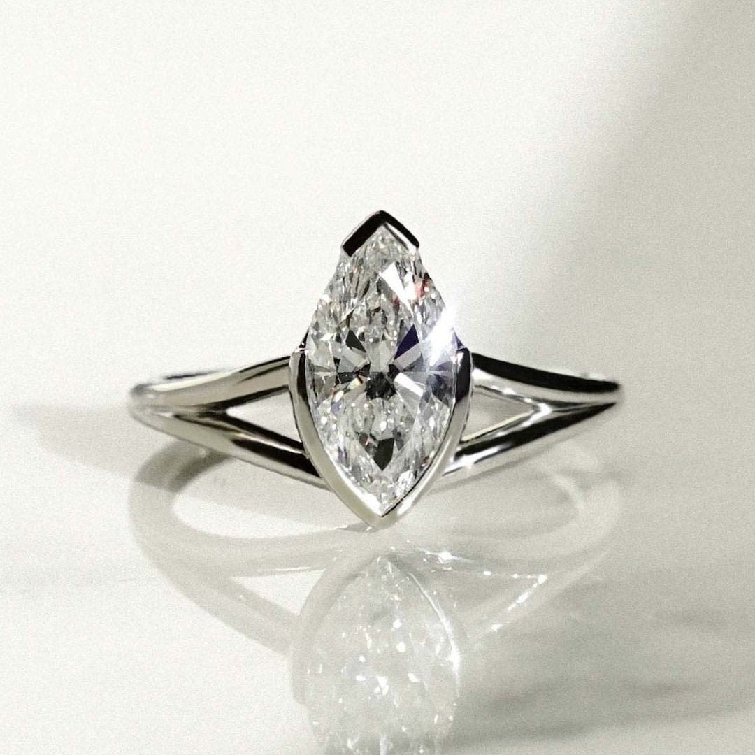 1.50ct Marquise Lab Grown Diamond Half Bezel Split Shank Engagement Ring | IGI Certified | VVS–VS Clarity