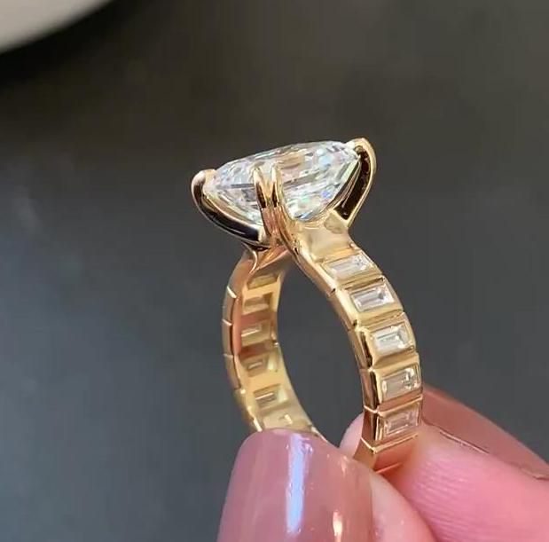 6.00tcw Asscher Lab Diamond Engagement Ring | Scoop Setting | Double Prongs | IGI Certified