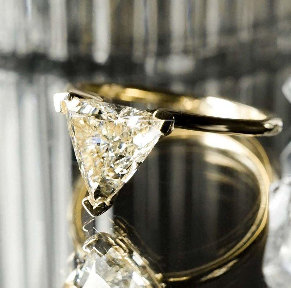 Trillion 2.00ct lab-grown Diamond Solitaire Engagement Ring, EF Color, VS Clarity