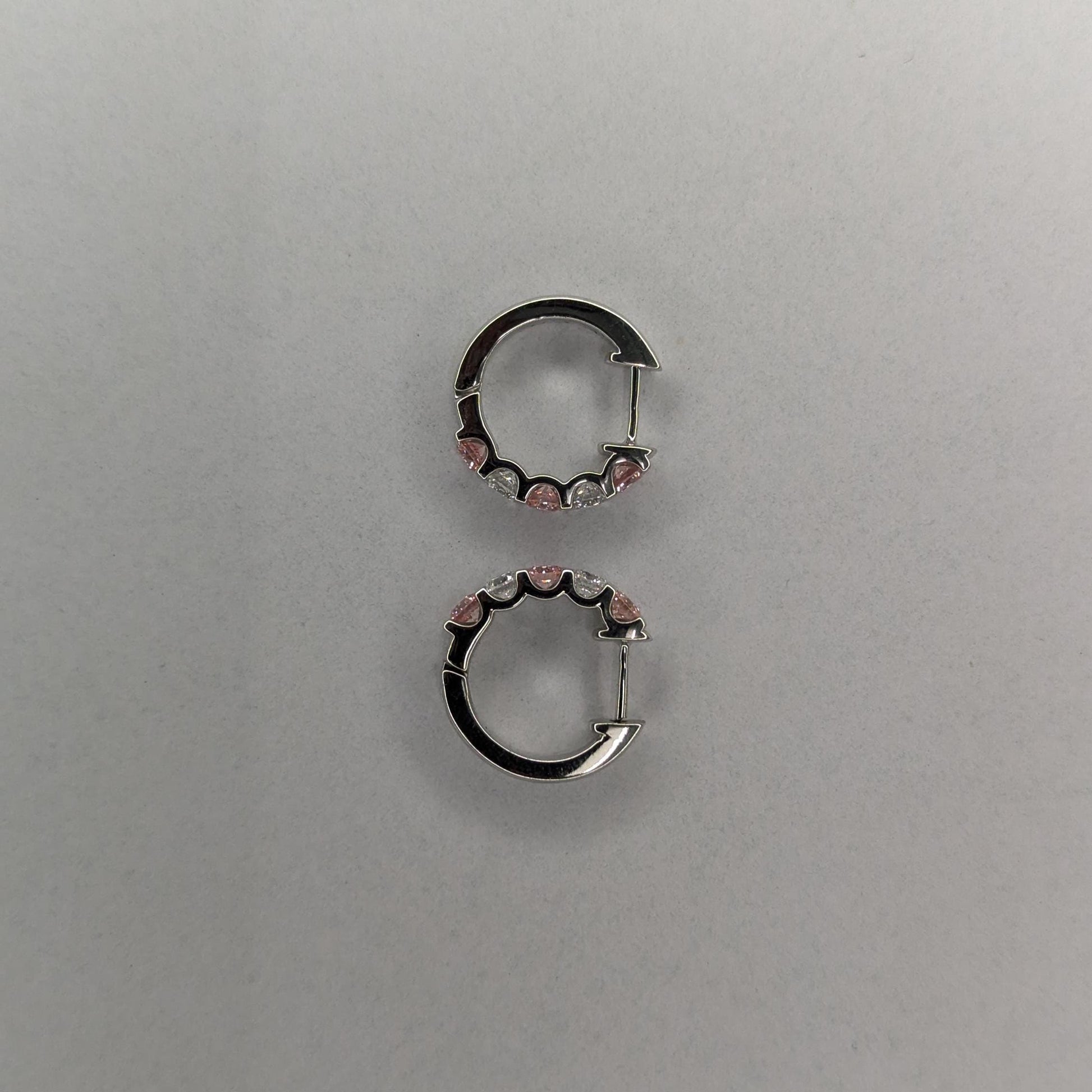 Round 1.00ct Lab Grown Diamond Hoop Earring, EF Color, VS Clarity, IGI Certificate