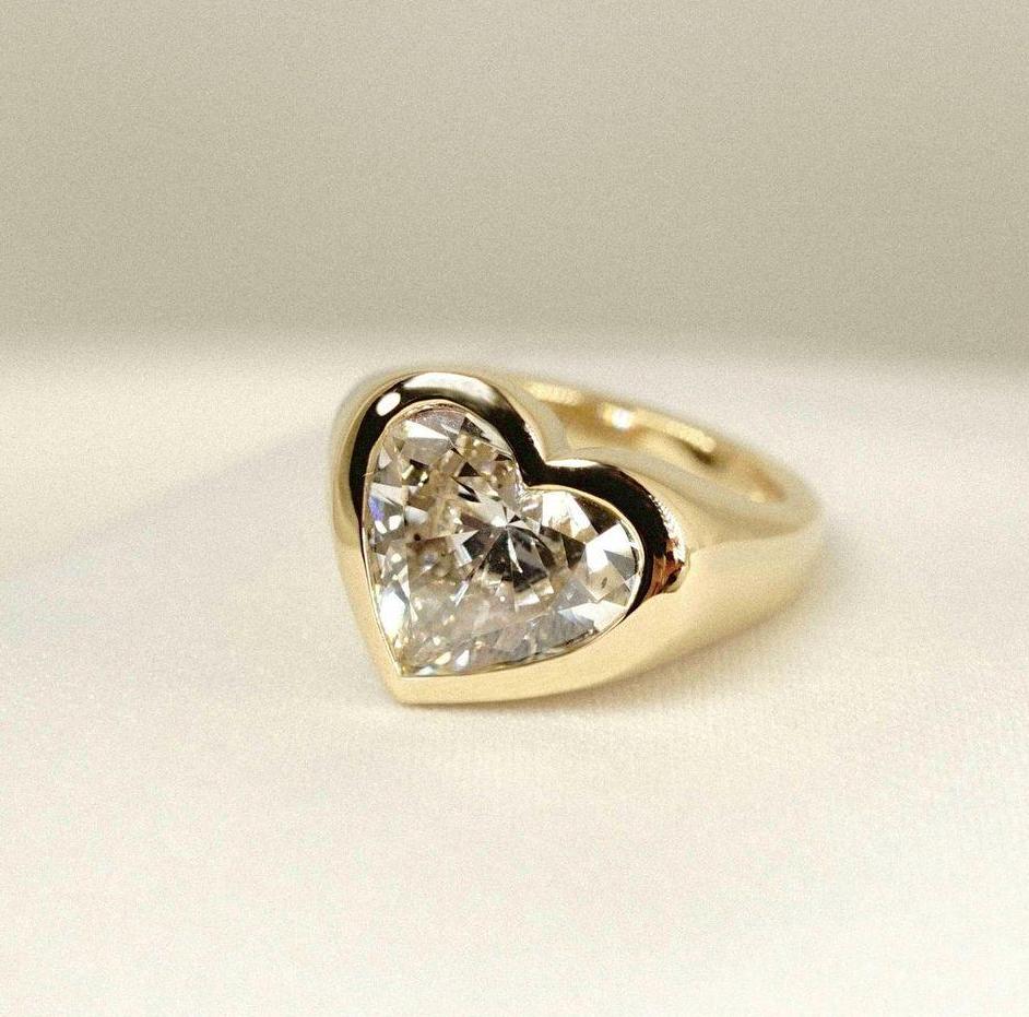 Heart 3.00ct Lab Grown Diamond Bezel Set Engagement Ring, EF Color, VS Clarity - IGI Certificate