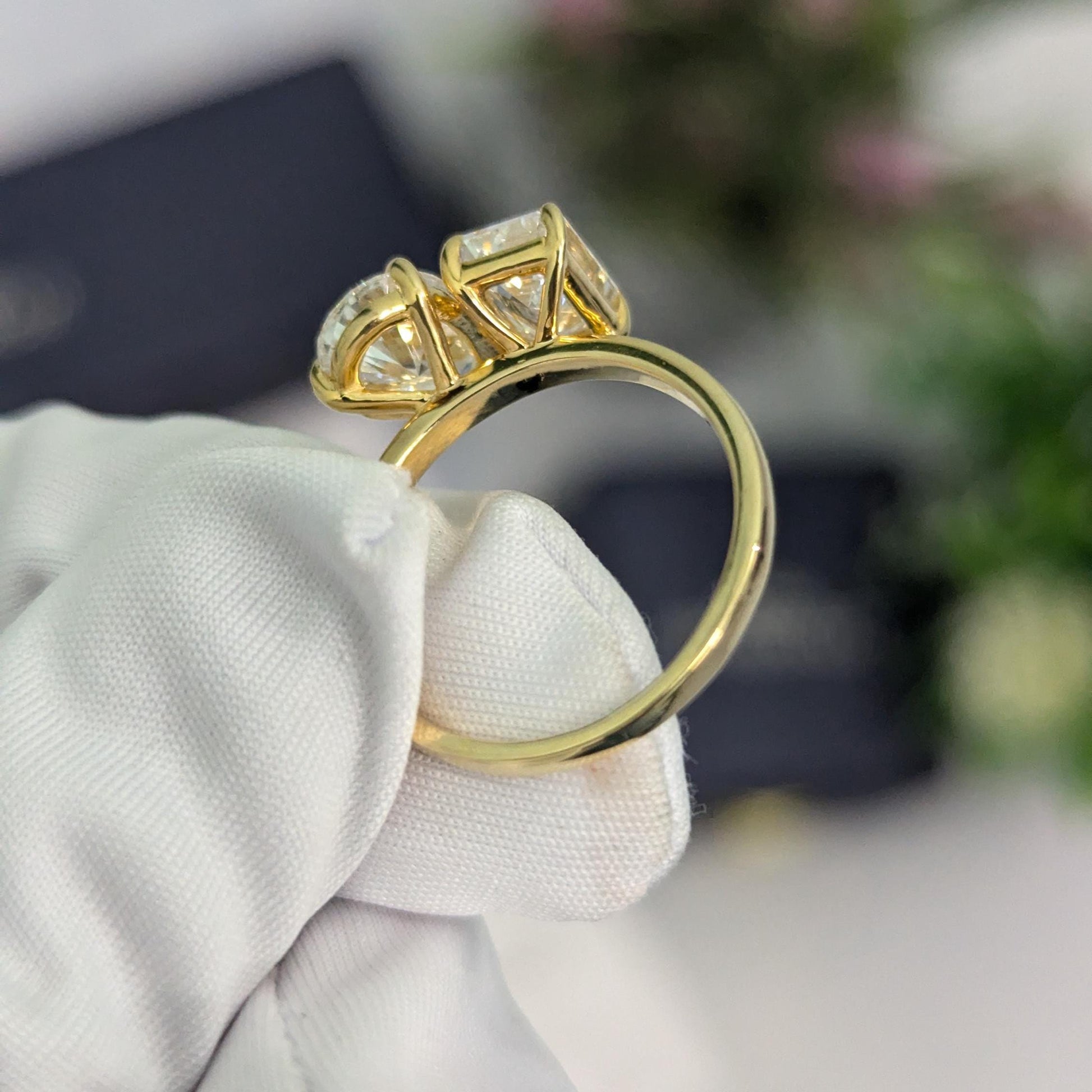 Pear & Emerald 3.00tcw Lab Grown Toi et Moi Engagement Ring | IGI Certified