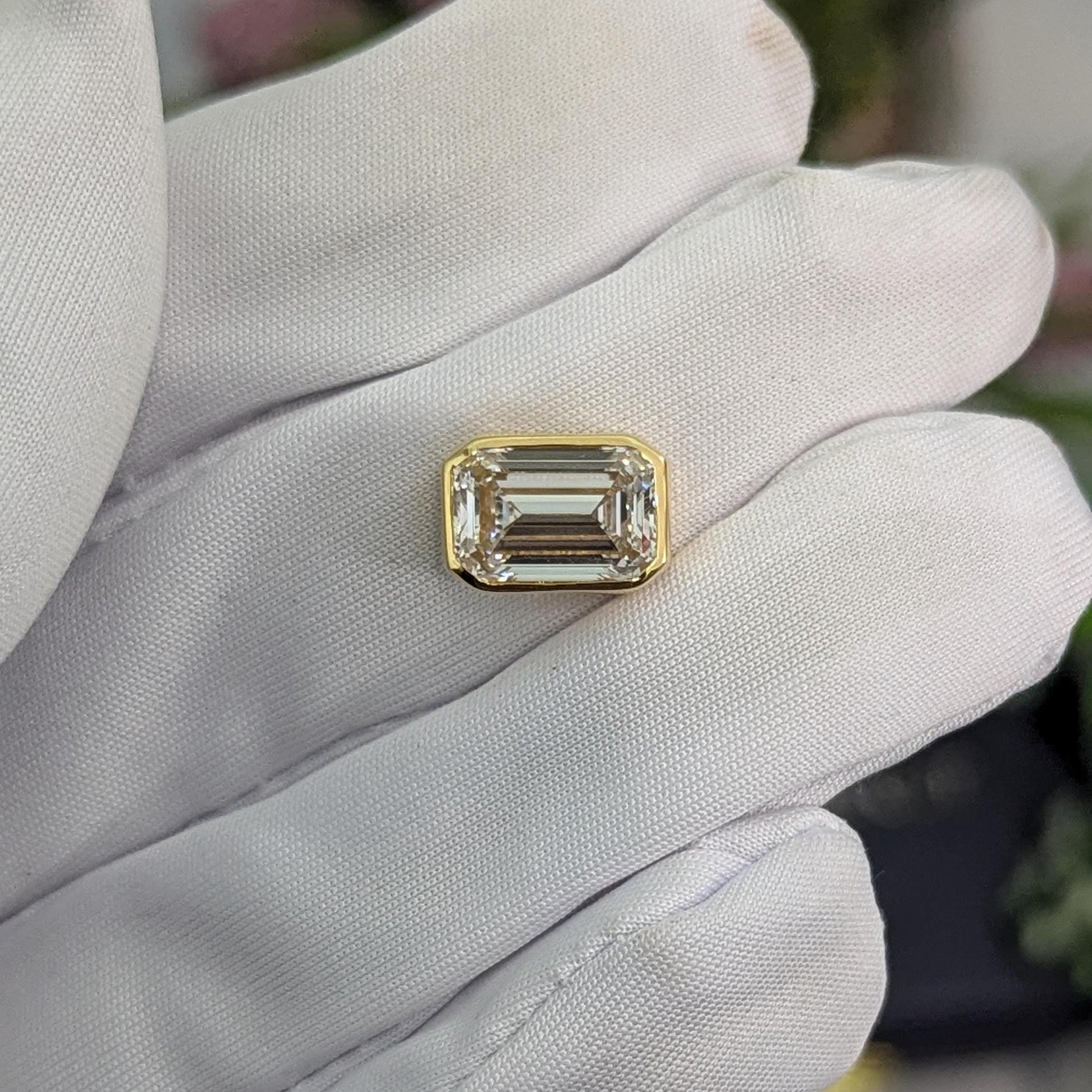 Emerald 3.00ct Lab Diamond Yellow Gold Bezel Pendant | IGI Certified | D-E-F Color | VVS-VS Clarity