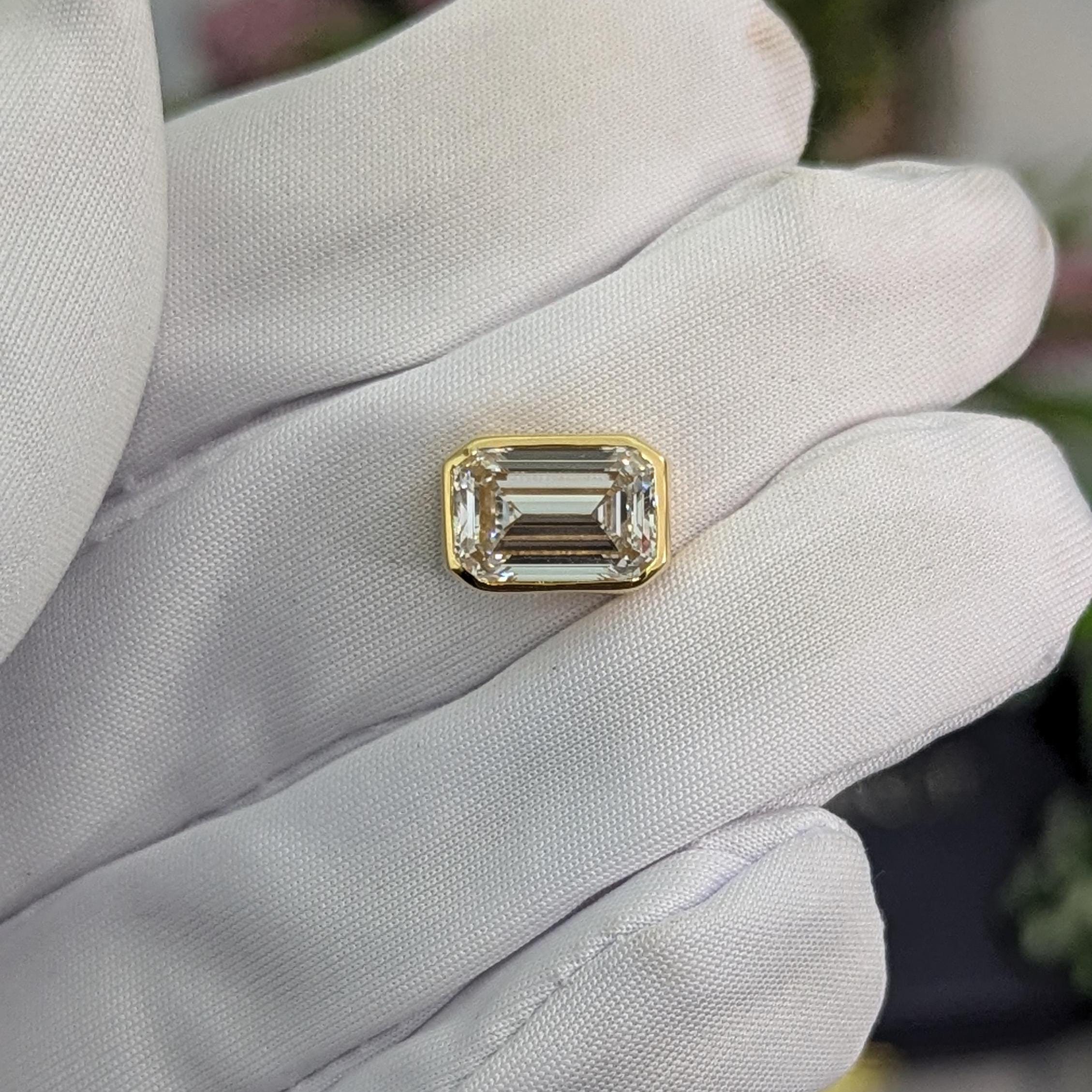 Emerald 3.00ct Lab Grown Diamond Bezel Set Pendant, EF Color, VS Clarity, IGI Certificate