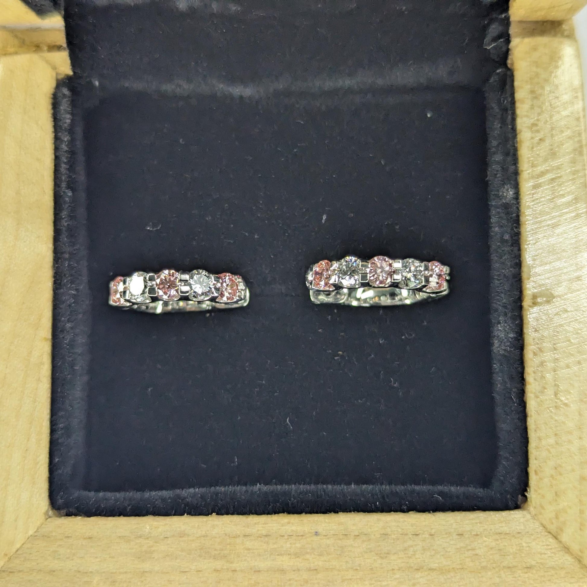 Round 1.00ct Lab Grown Diamond Hoop Earring, EF Color, VS Clarity, IGI Certificate