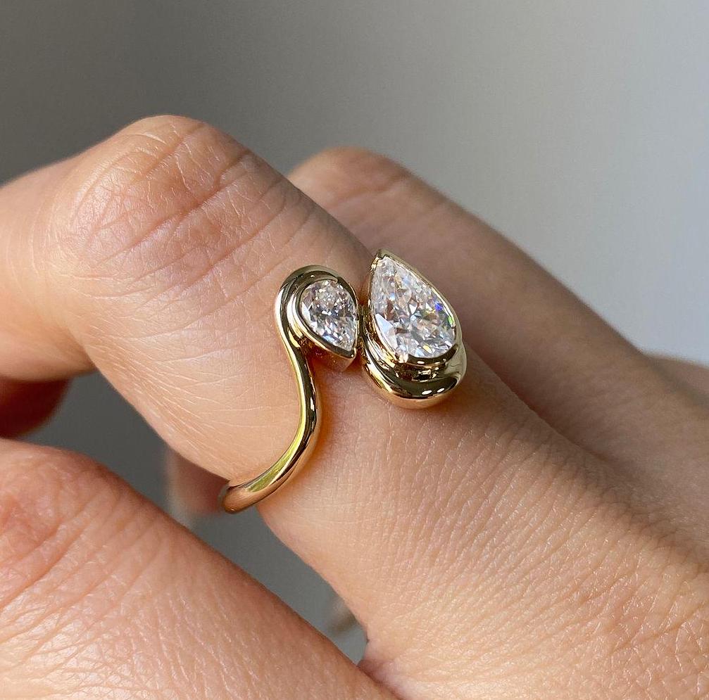 Double Pear 1.50tcw Lab-grown Diamond Engagement Ring, EF Color, VS Clarity, IGI Certified