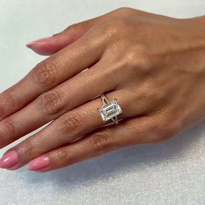 4.30 Carat Emerald Lab Diamond Ring | IGI Certified | Modern Split Shank | White & Yellow Gold