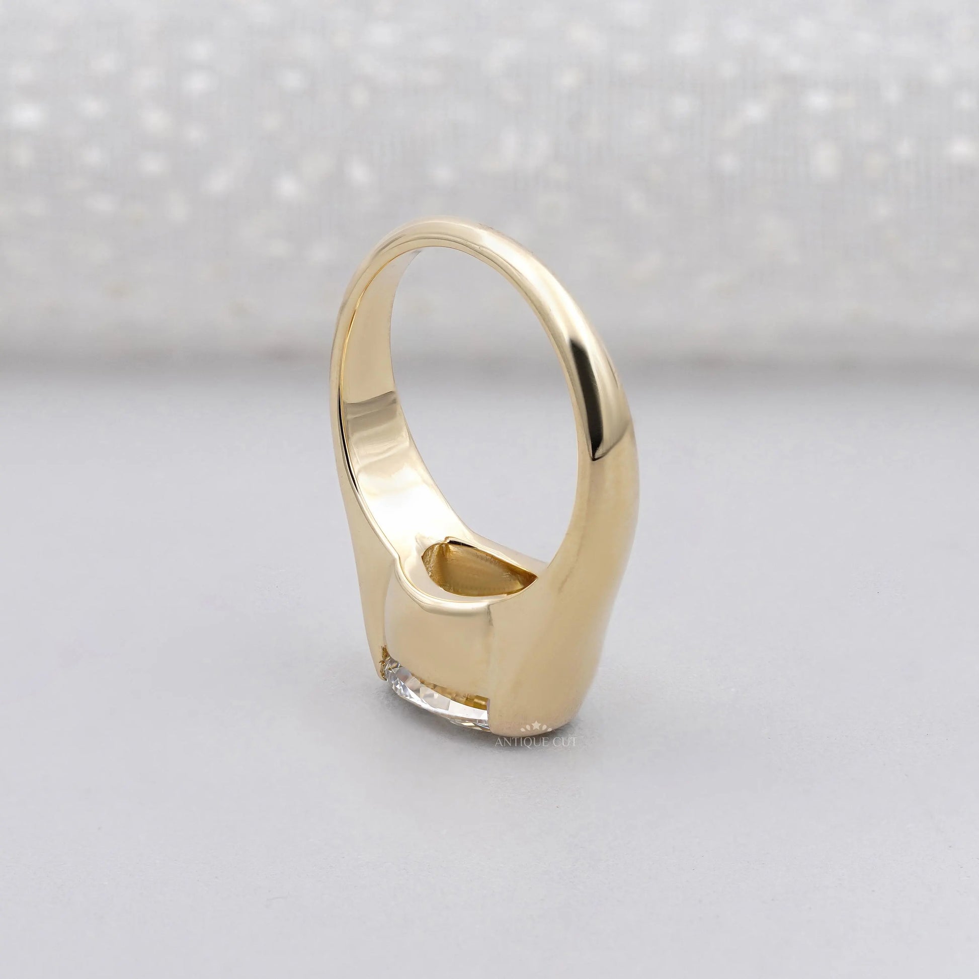 5.00ct Oval Bezel Set Engagement Ring • Solid Gold Thick Band Ring • Modern Oval Solitaire Ring • Unique Sculpted Bezel Ring