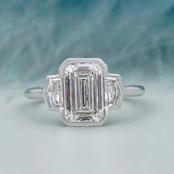 Emerald Cut Engagement Rings