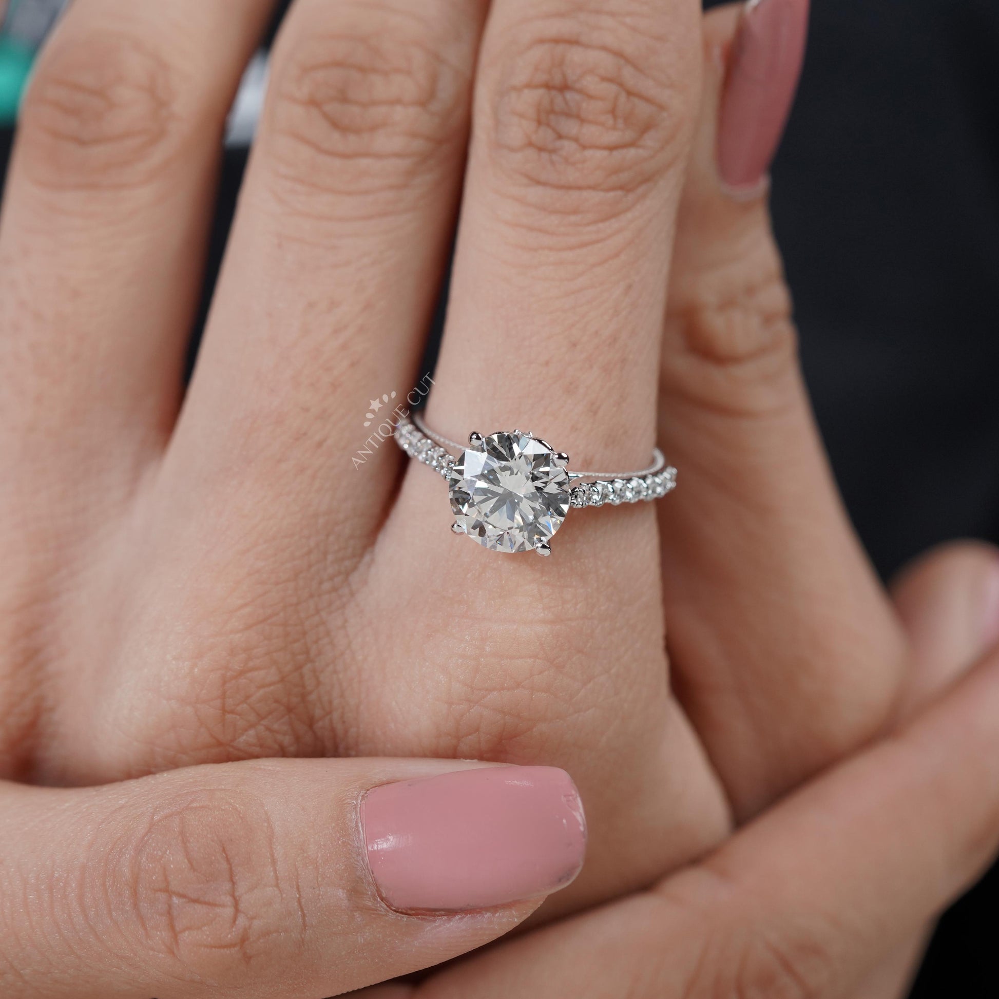 Classic round cut engagement ring in white gold