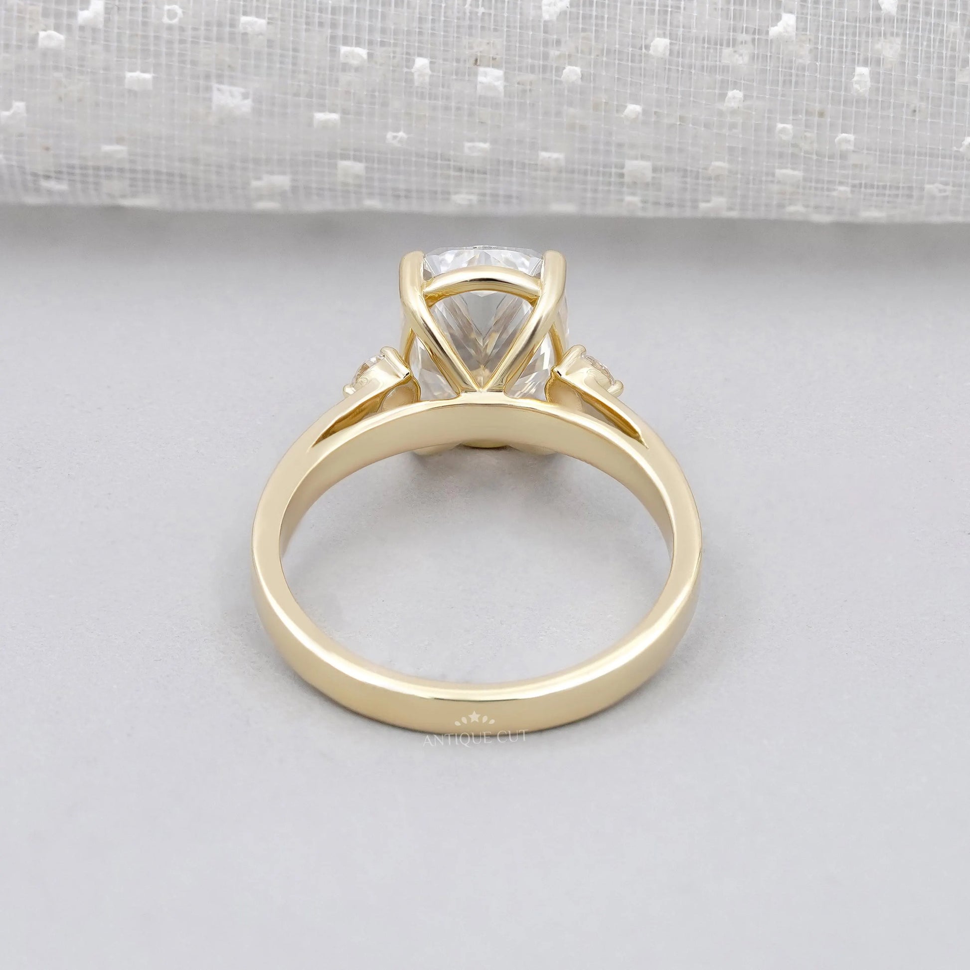 3.50TCW Cushion Cut Lab Grown Diamond Engagement Ring with Round Side Stones |  IGI Certified D-E-F VVS-VS.