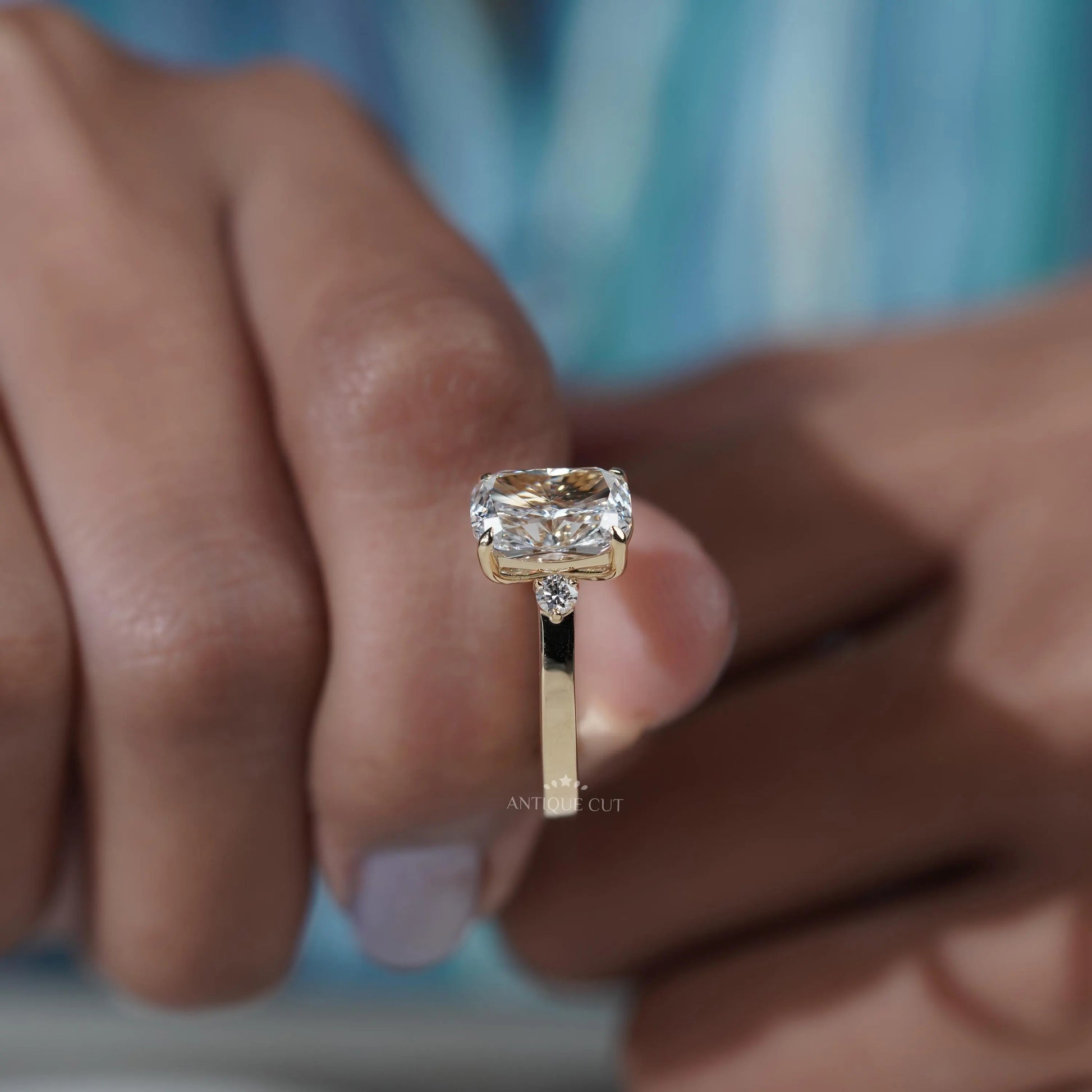 3.50TCW Cushion Cut Lab Grown Diamond Engagement Ring with Round Side Stones |  IGI Certified D-E-F VVS-VS.